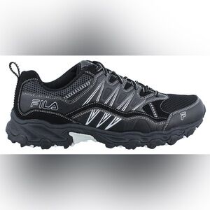 NIB FILA at Peak 21 PS Boys trail running sneakers size 4.5